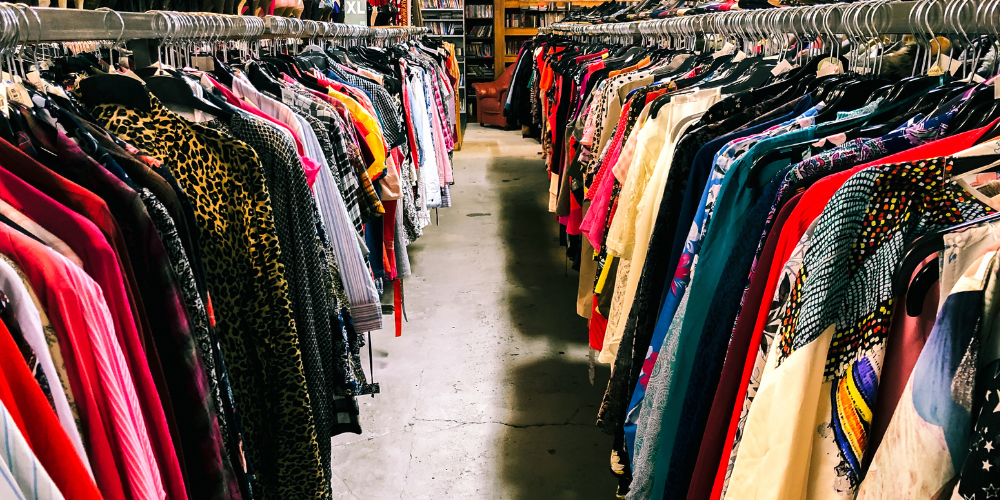 second hand clothes 