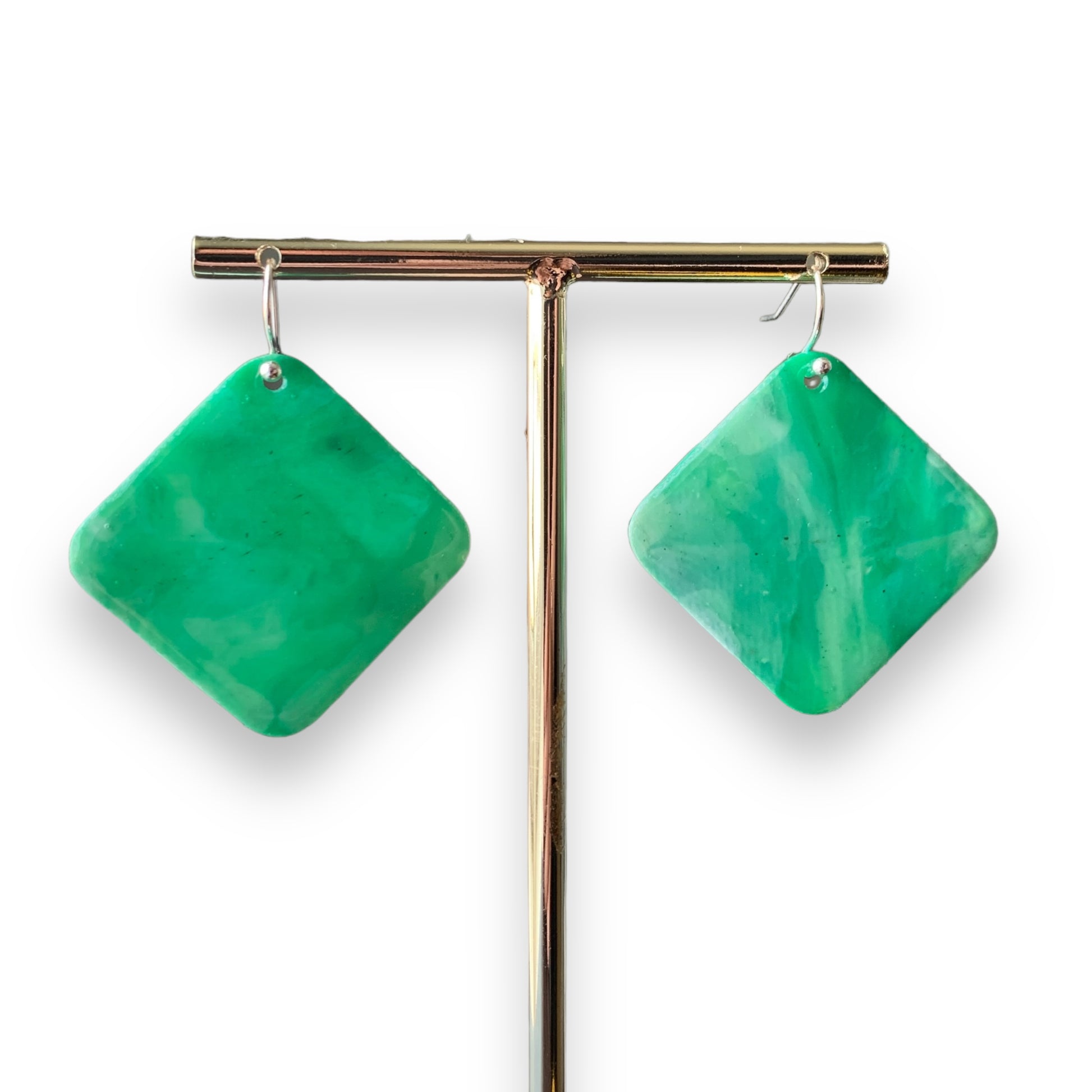 square diamond earrings dangling drop earrings handmade from recycled plastic silver light green artesian eco friendly crocuses