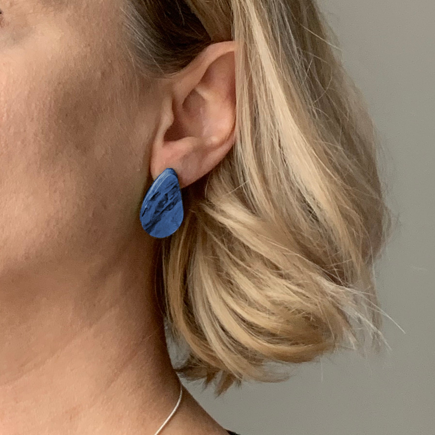 Sustainable Earrings Teardrop Handmade from bottle tops