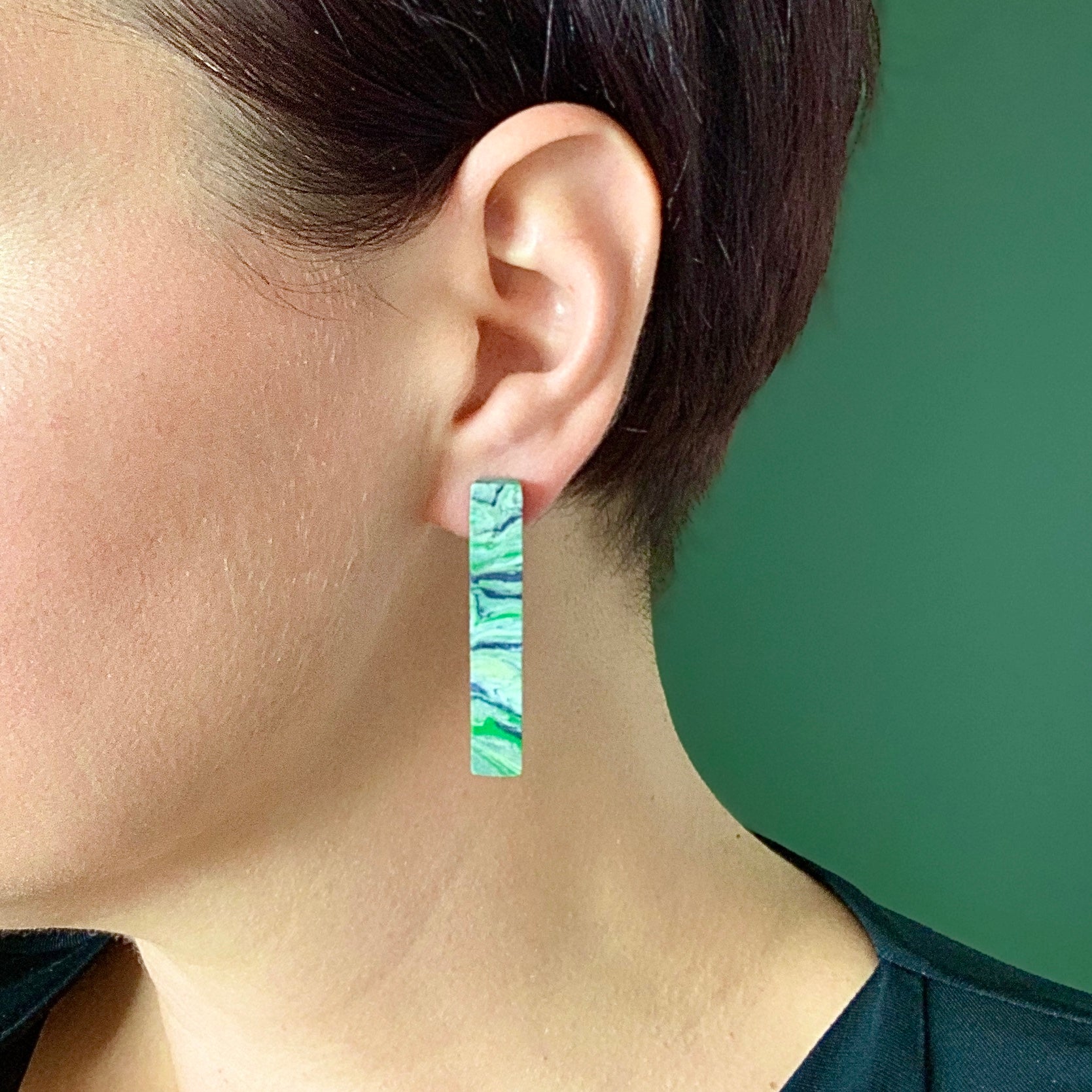 Sustainable Studs Long Bar Handmade from recycled plastic